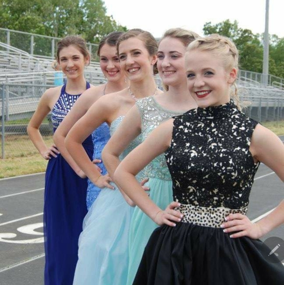 Custom Taylored Party Dress - Picture 4 of 8